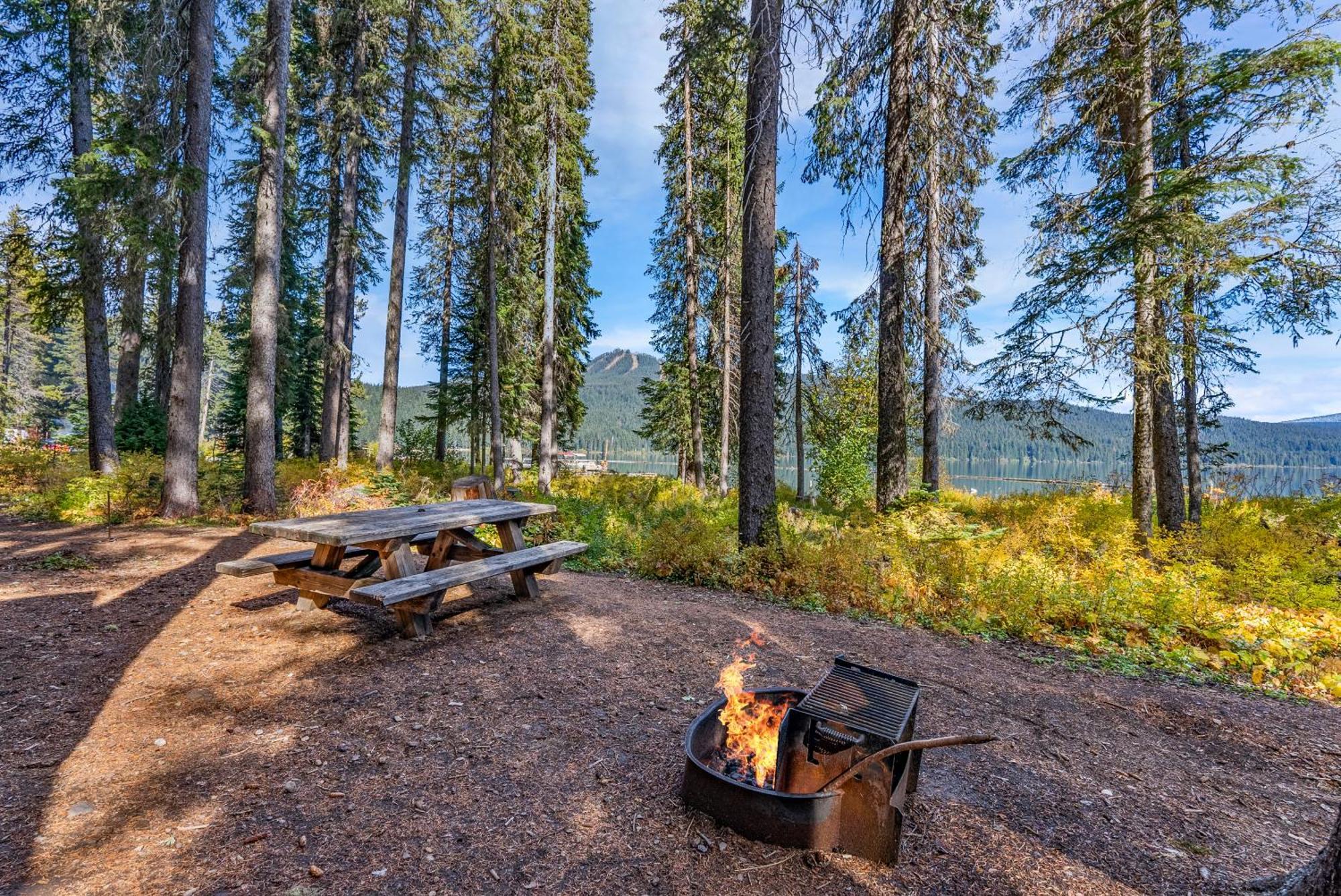 Odell Lake Shelter Cove Resort & Marina מראה חיצוני תמונה